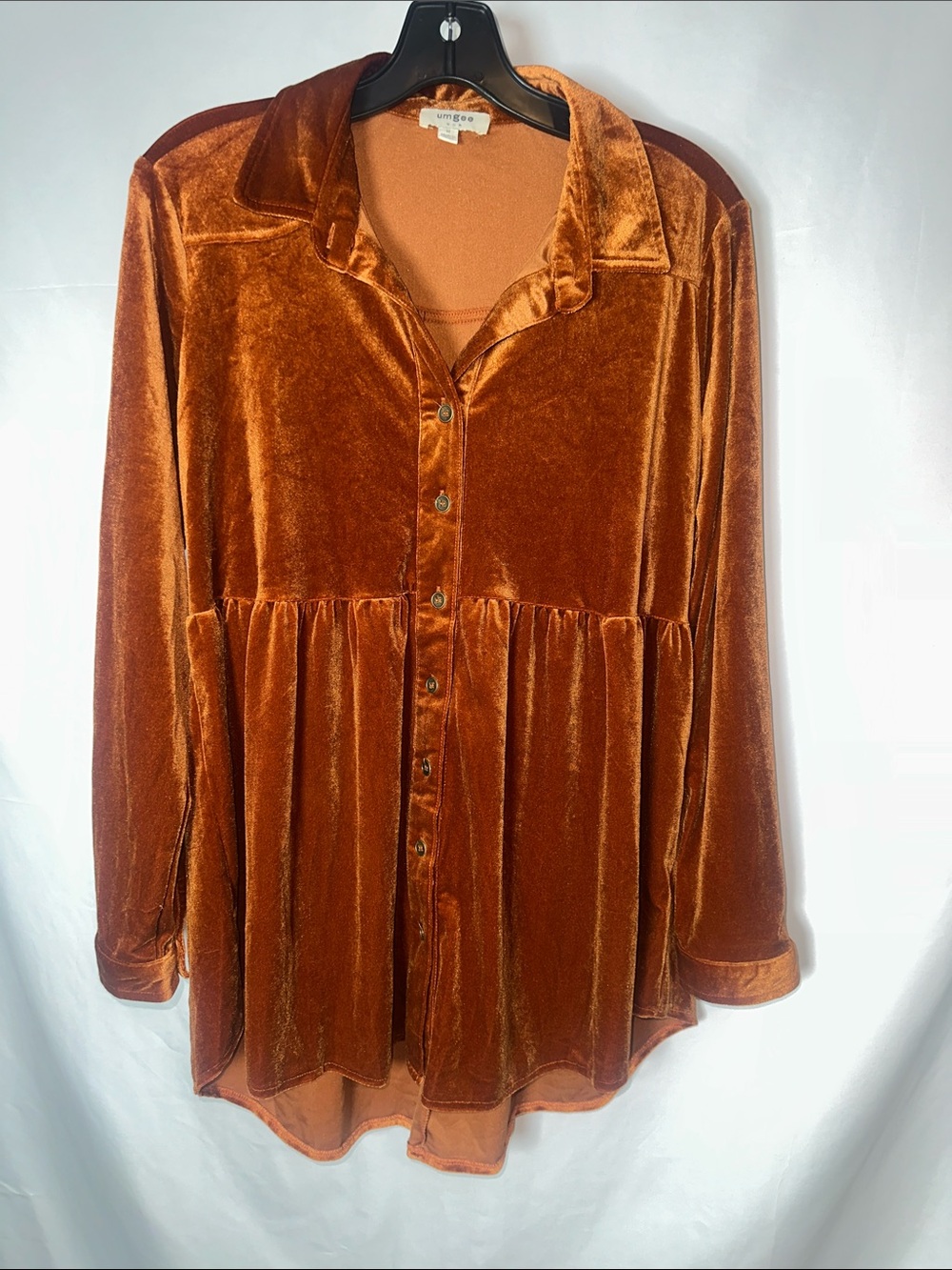 Umgee Rust Velvet Button-Front Tunic